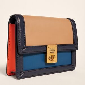 Coach Hutton Belt Bag – Style No. B52080 – Colorblock Leather – Gold Chain Strap